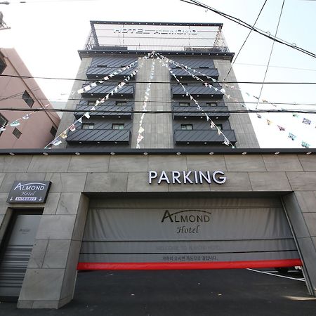 Almond Hotel Gupo Station Busan Exterior foto